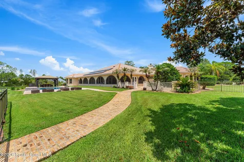 3565 Sparrow Hawk Trail Mims FL 32754