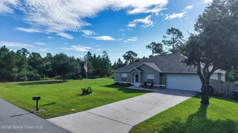 3027 Langmaid Avenue SE Palm Bay FL 32909