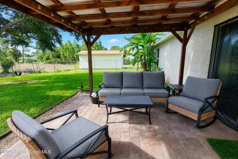 3027 Langmaid Avenue SE Palm Bay FL 32909