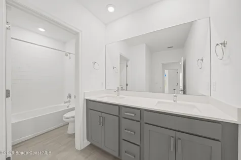 640 Veridian Circle NW Palm Bay FL 32907