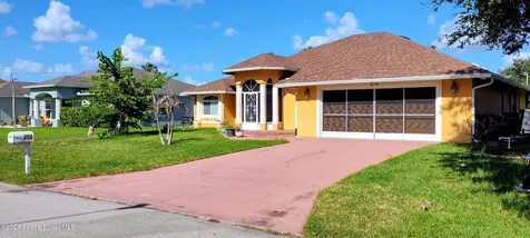 454 Fillmore Avenue NE Palm Bay FL 32907