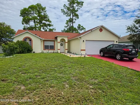 1681 Vallee Street NW Palm Bay FL 32907