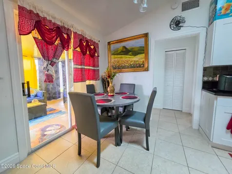 1681 Vallee Street NW Palm Bay FL 32907