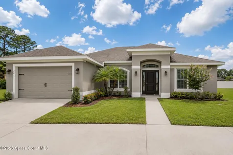 147 SW Whirl Street SW Palm Bay FL 32908