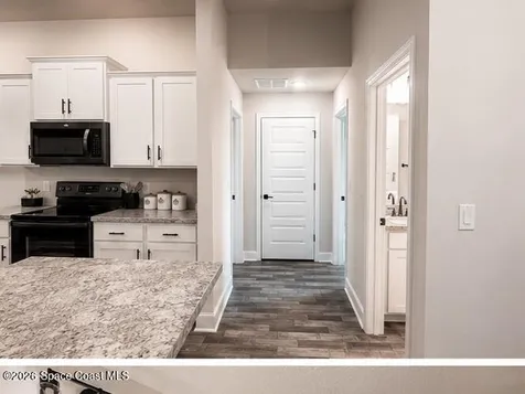 147 SW Whirl Street SW Palm Bay FL 32908