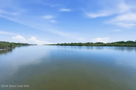 304 Portside Lane Edgewater FL 32141