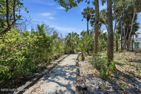 304 Portside Lane Edgewater FL 32141