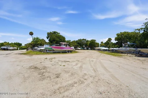 304 Portside Lane Edgewater FL 32141