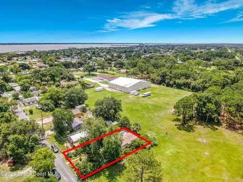 819 Kanawha Street Cocoa FL 32927
