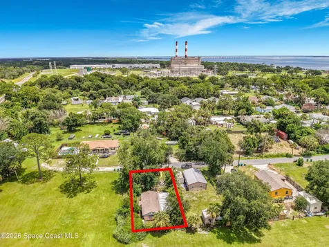 819 Kanawha Street Cocoa FL 32927