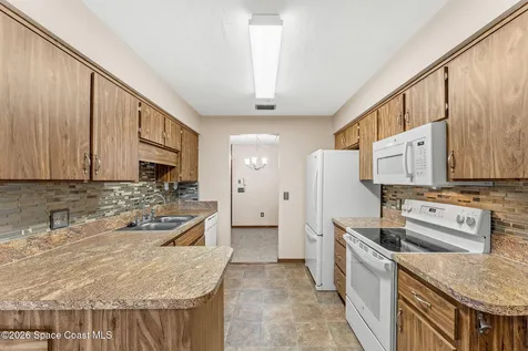 9030 York Lane West Melbourne FL 32904