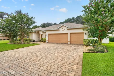 2071 Thornwood Drive SE Palm Bay FL 32909