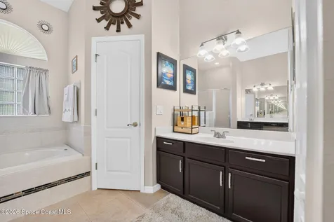 2071 Thornwood Drive SE Palm Bay FL 32909