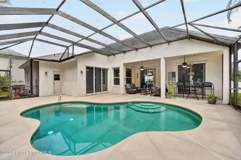 2071 Thornwood Drive SE Palm Bay FL 32909