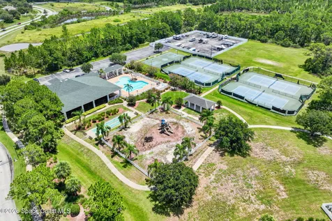 2071 Thornwood Drive SE Palm Bay FL 32909
