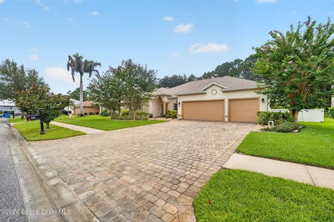 2071 Thornwood Drive SE Palm Bay FL 32909