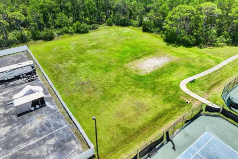 2071 Thornwood Drive SE Palm Bay FL 32909