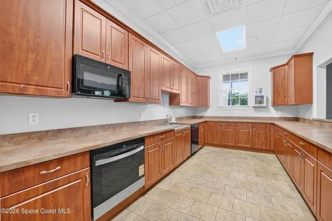 2071 Thornwood Drive SE Palm Bay FL 32909