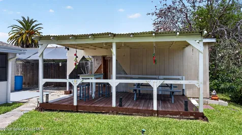 520 E Merrimac Drive Merritt Island FL 32952