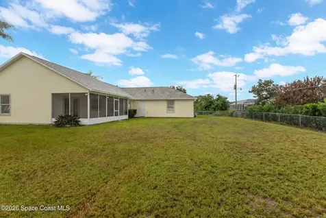 541 Tuttle Court SE Palm Bay FL 32909