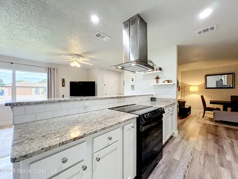 2149 Acacia Street NE Palm Bay FL 32905