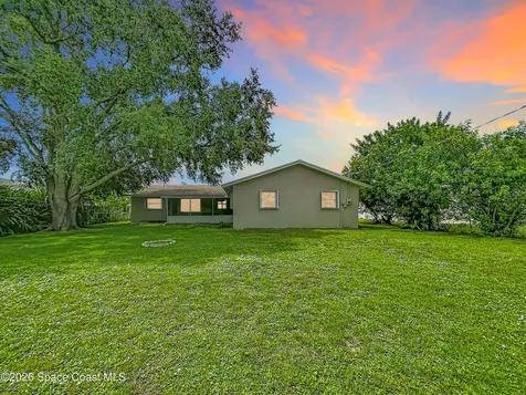 2149 Acacia Street NE Palm Bay FL 32905