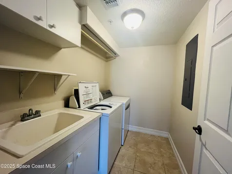 490 Sail Lane Merritt Island FL 32953