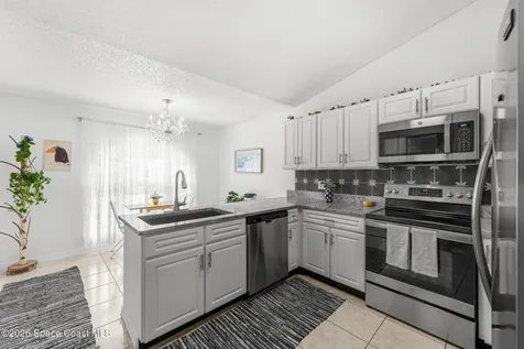 1008 Flower Street NW Palm Bay FL 32907