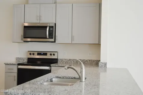 2712 Golden Trout Lane Edgewater FL 32141