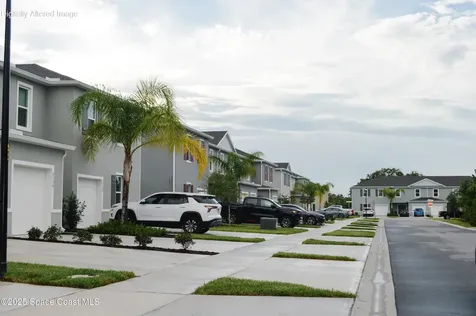 2712 Golden Trout Lane Edgewater FL 32141