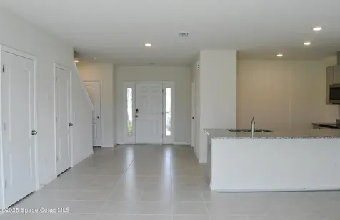 2712 Golden Trout Lane Edgewater FL 32141