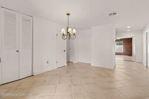 748 Clarke Avenue Melbourne FL 32935