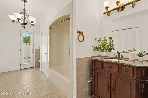748 Clarke Avenue Melbourne FL 32935