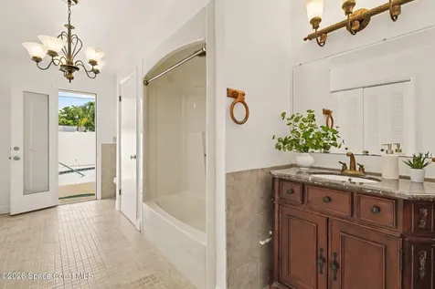 748 Clarke Avenue Melbourne FL 32935