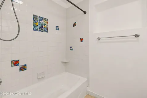 748 Clarke Avenue Melbourne FL 32935