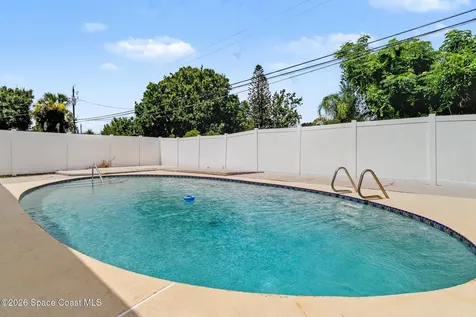 748 Clarke Avenue Melbourne FL 32935
