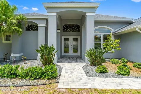 518 Veracruz Boulevard Indialantic FL 32903