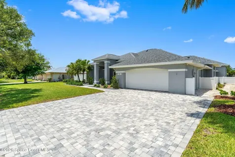 518 Veracruz Boulevard Indialantic FL 32903