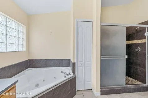 1172 Pine Creek Circle NE Melbourne FL 32905