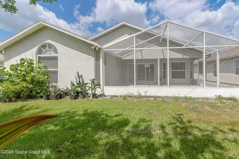 1172 Pine Creek Circle NE Melbourne FL 32905