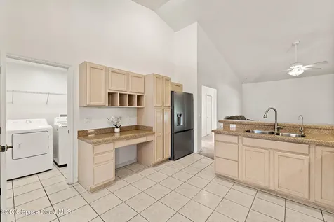 2745 Summer Brook Street Melbourne FL 32940