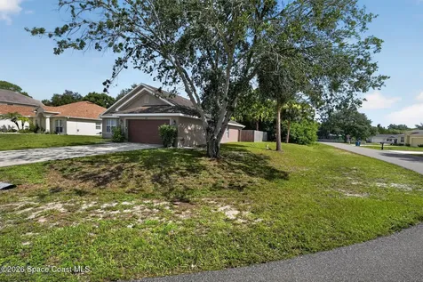 415 Freeman Road NW Palm Bay FL 32907