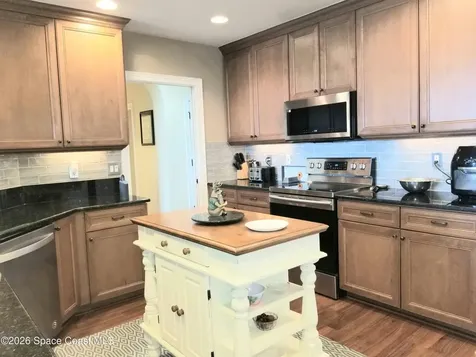 1437 Pineapple Avenue Melbourne FL 32935
