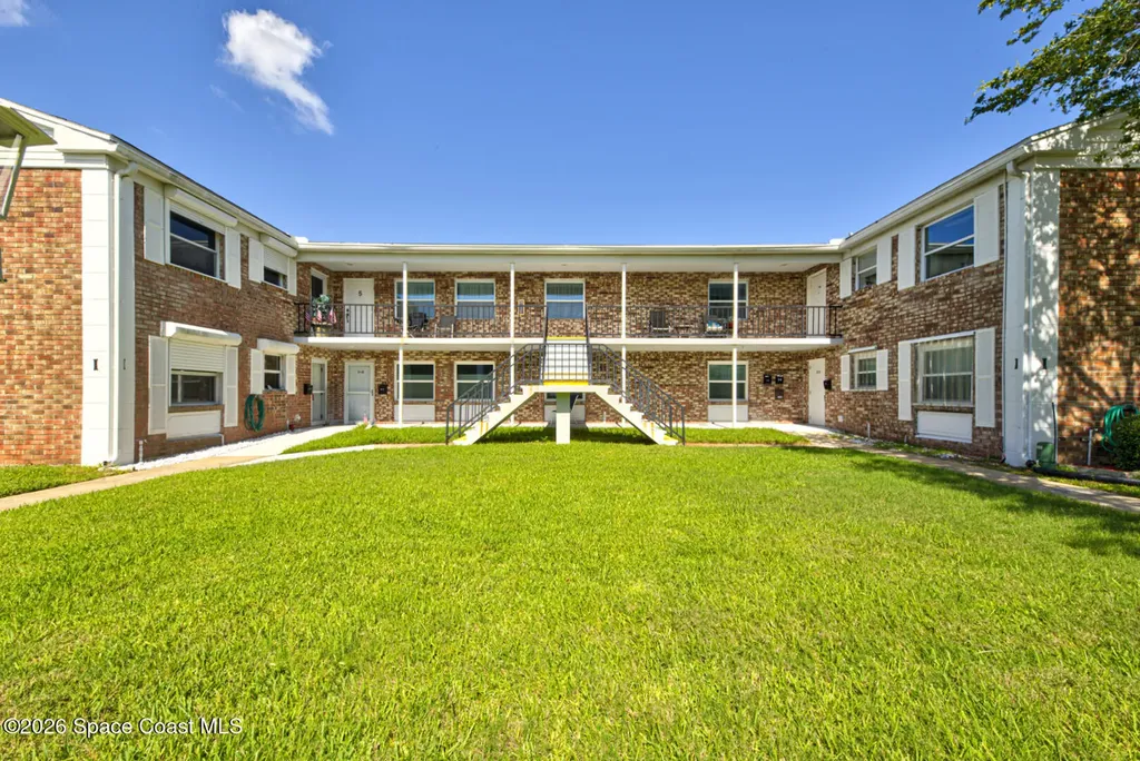 190 E Olmstead Drive Titusville FL 32780