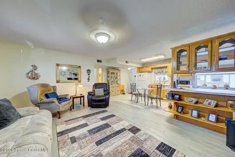 190 E Olmstead Drive Titusville FL 32780