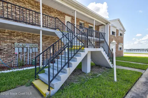 190 E Olmstead Drive Titusville FL 32780