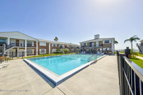 190 E Olmstead Drive Titusville FL 32780