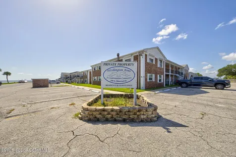 190 E Olmstead Drive Titusville FL 32780