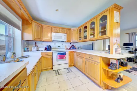 190 E Olmstead Drive Titusville FL 32780