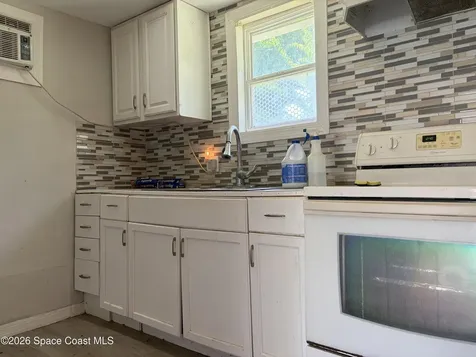 329 Pine Avenue Cocoa FL 32922